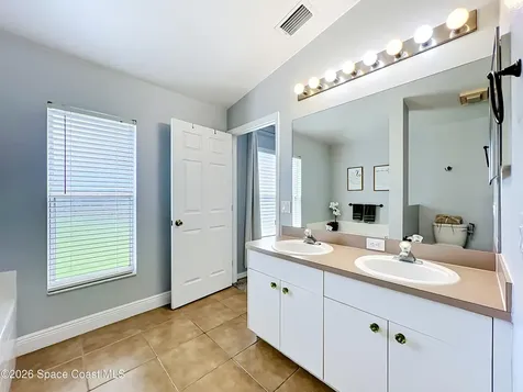 2085 Bayhill Drive Melbourne FL 32940