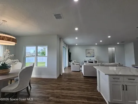 361 Del Rey Street NE Palm Bay FL 32907