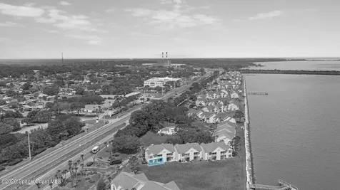 7040 N Highway 1 Cocoa FL 32927