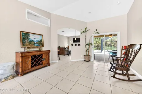 831 Owl Street SW Palm Bay FL 32908