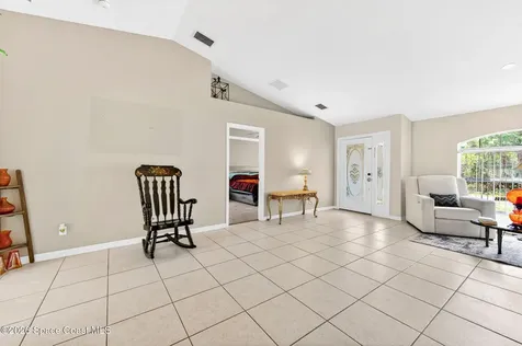 831 Owl Street SW Palm Bay FL 32908