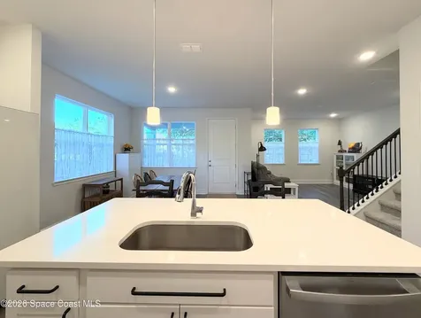 6943 Five Oaks Drive Harmony FL 34773