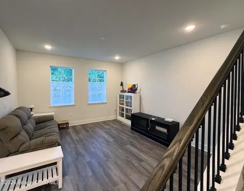 6943 Five Oaks Drive Harmony FL 34773