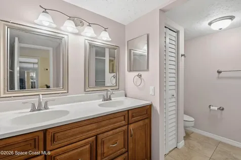 1713 Vista Oaks Circle NE Palm Bay FL 32905
