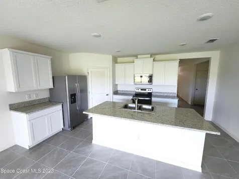 4925 Amasa Circle West Melbourne FL 32904