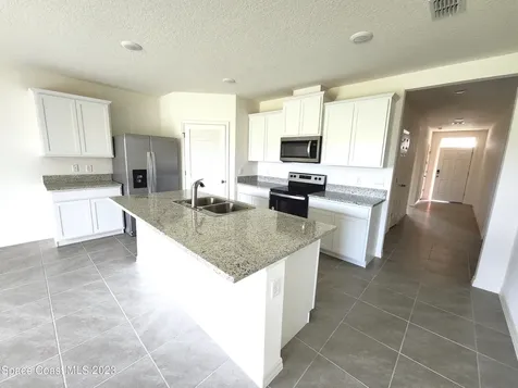 4925 Amasa Circle West Melbourne FL 32904