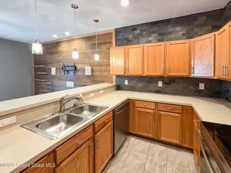 1015 Venetian Drive Melbourne FL 32904