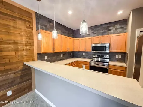 1015 Venetian Drive Melbourne FL 32904