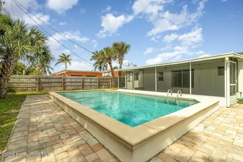 239 Glenwood Avenue Satellite Beach FL 32937