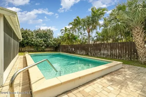239 Glenwood Avenue Satellite Beach FL 32937