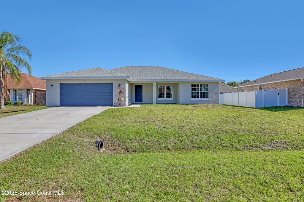 935 Hattaras Terrace SE Palm Bay FL 32909
