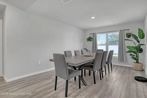 935 Hattaras Terrace SE Palm Bay FL 32909