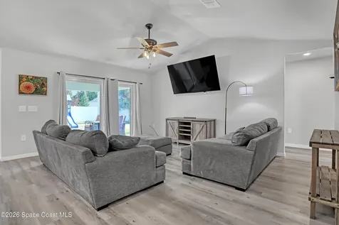 935 Hattaras Terrace SE Palm Bay FL 32909