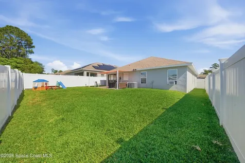 934 Breakaway Trail Titusville FL 32780