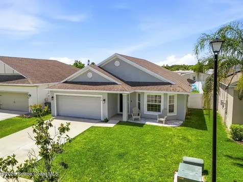 934 Breakaway Trail Titusville FL 32780