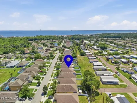 934 Breakaway Trail Titusville FL 32780