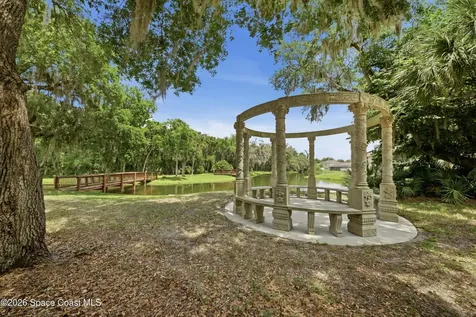 934 Breakaway Trail Titusville FL 32780