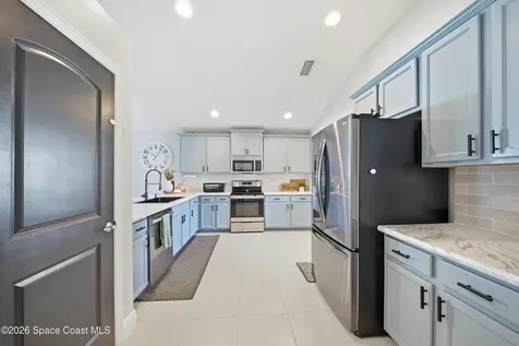 934 Breakaway Trail Titusville FL 32780