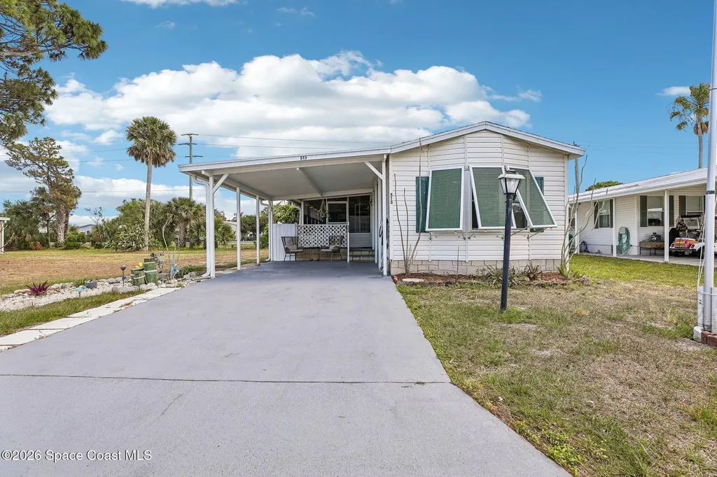 513 S Egret Circle Barefoot Bay FL 32976