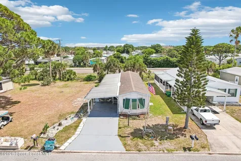 513 S Egret Circle Barefoot Bay FL 32976