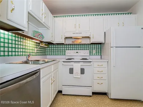 21 Pine Arbor Lane Vero Beach FL 32962