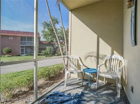 21 Pine Arbor Lane Vero Beach FL 32962