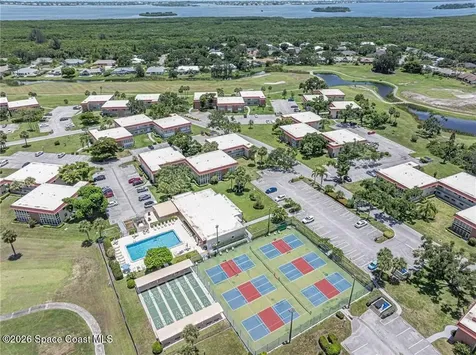 21 Pine Arbor Lane Vero Beach FL 32962