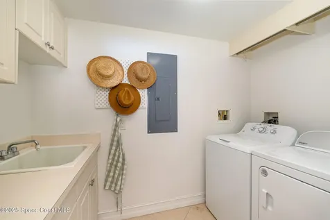 7 Indian River Avenue Titusville FL 32796