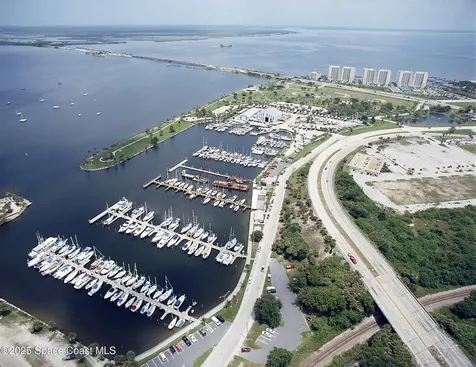 7 Indian River Avenue Titusville FL 32796