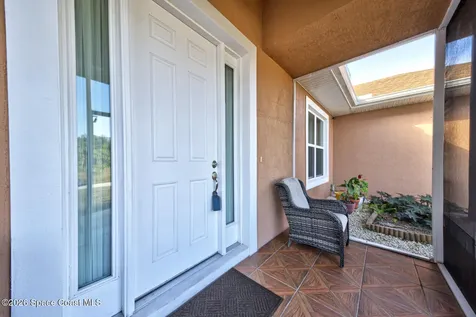 462 Gancedo Street SW Palm Bay FL 32908