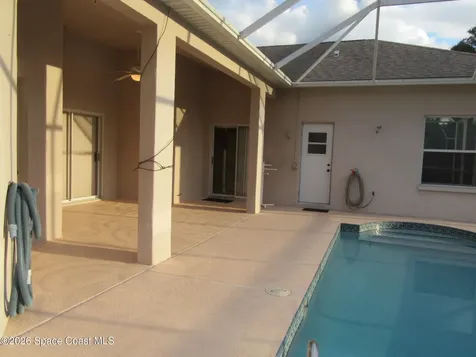 1804 Abbeyridge Drive Merritt Island FL 32953