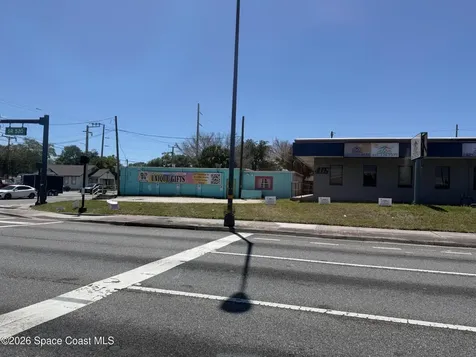 21 S Tropical Trail Merritt Island FL 32952