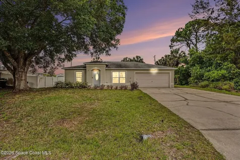 1893 Firethorn Road NW Palm Bay FL 32907