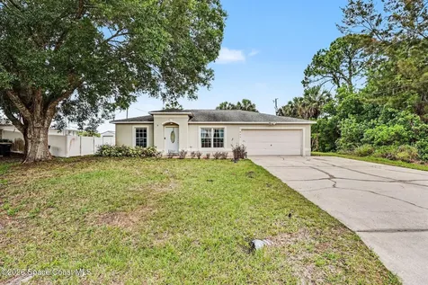 1893 Firethorn Road NW Palm Bay FL 32907