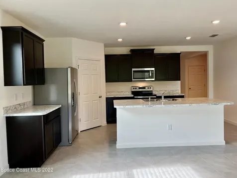 3400 Burrowing Owl Drive Mims FL 32754