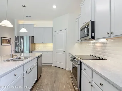 1636 Delphi Way New Smyrna Beach FL 32168