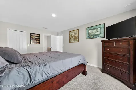 681 Floyd Street SE Palm Bay FL 32909