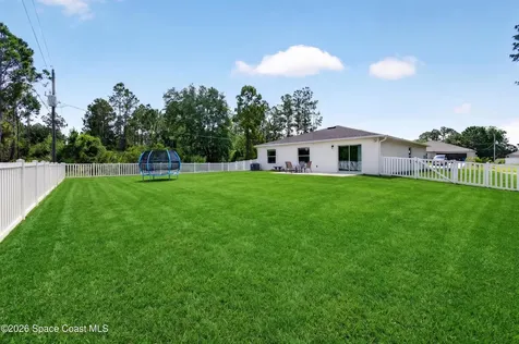 681 Floyd Street SE Palm Bay FL 32909