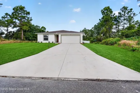 681 Floyd Street SE Palm Bay FL 32909