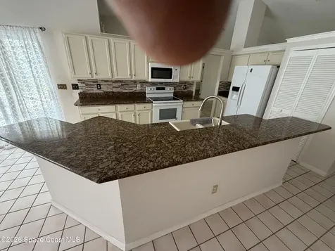 649 Evergreen Street NE Palm Bay FL 32907