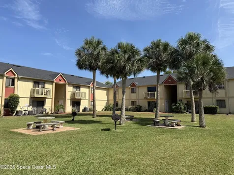 2100 Forest Knoll Drive NE Palm Bay FL 32905