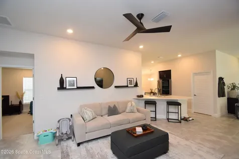 2585 Roygaris Street NW Palm Bay FL 32907