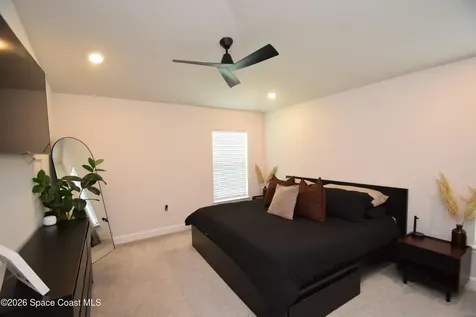 2585 Roygaris Street NW Palm Bay FL 32907
