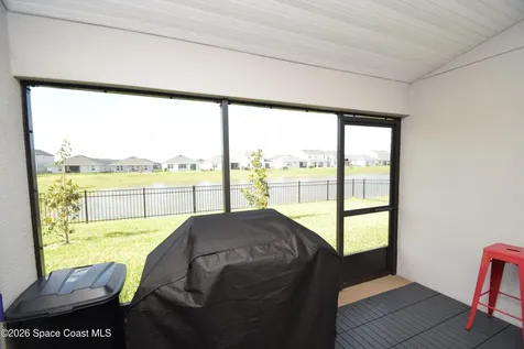 2585 Roygaris Street NW Palm Bay FL 32907