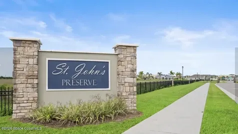 2585 Roygaris Street NW Palm Bay FL 32907