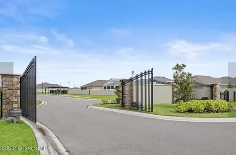 2585 Roygaris Street NW Palm Bay FL 32907