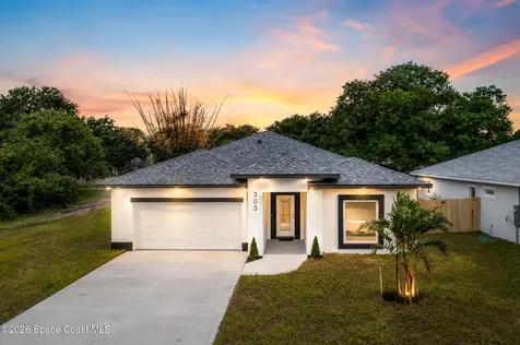 303 Dorset Drive West Melbourne FL 32904