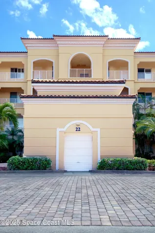 22 Harbour Isle Drive W Fort Pierce FL 34949