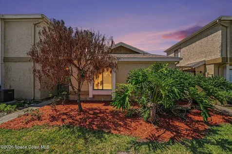 1011 Abada Court NE Palm Bay FL 32905
