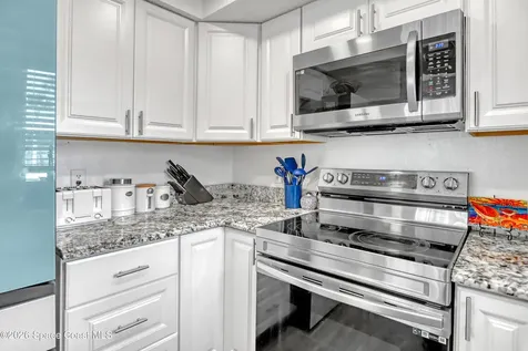 951 Sonesta Avenue NE Palm Bay FL 32905